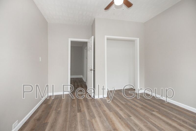 Spacious & Fully Renovated 4-Bedroom Upstairs Unit in Cleveland property image