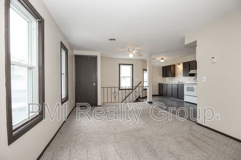 Spacious 3-Bedroom Upper Unit in Fairport Harbor property image