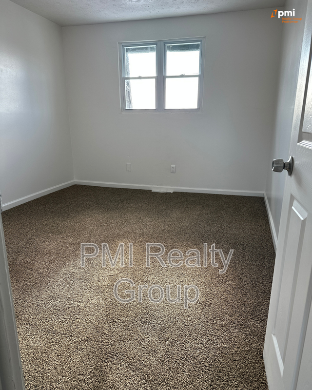 3 Bed 1 Bath Apartment for Rent in Warren, OH | Hidden Village TownHomes property image