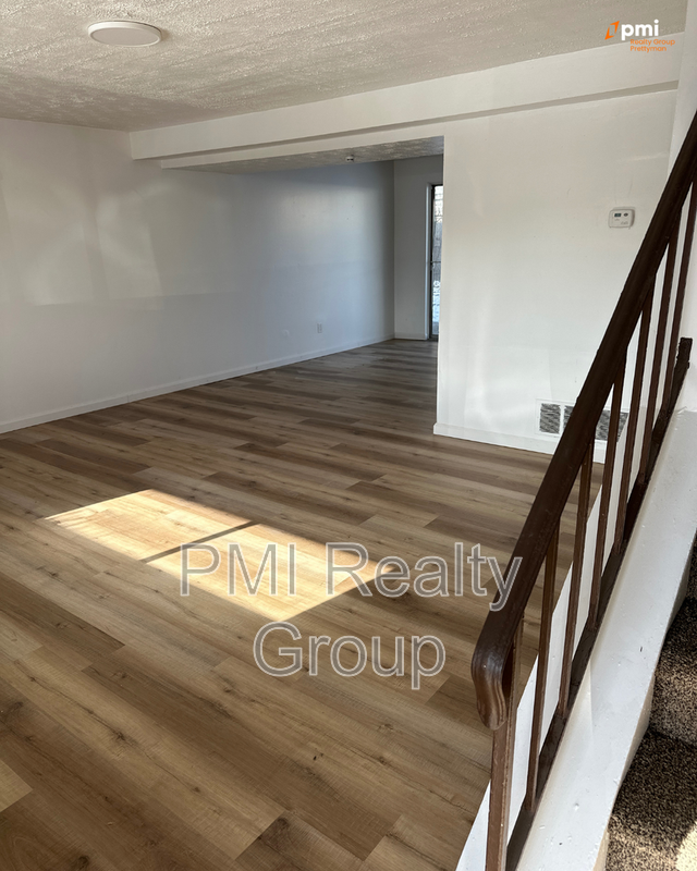 3 Bed 1 Bath Apartment for Rent in Warren, OH | Hidden Village TownHomes property image