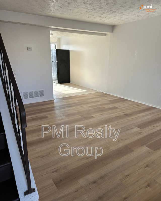 Spacious 3 Bedroom 1 Bath Apartment in Warren, OH | Hidden Village TownHomes property image