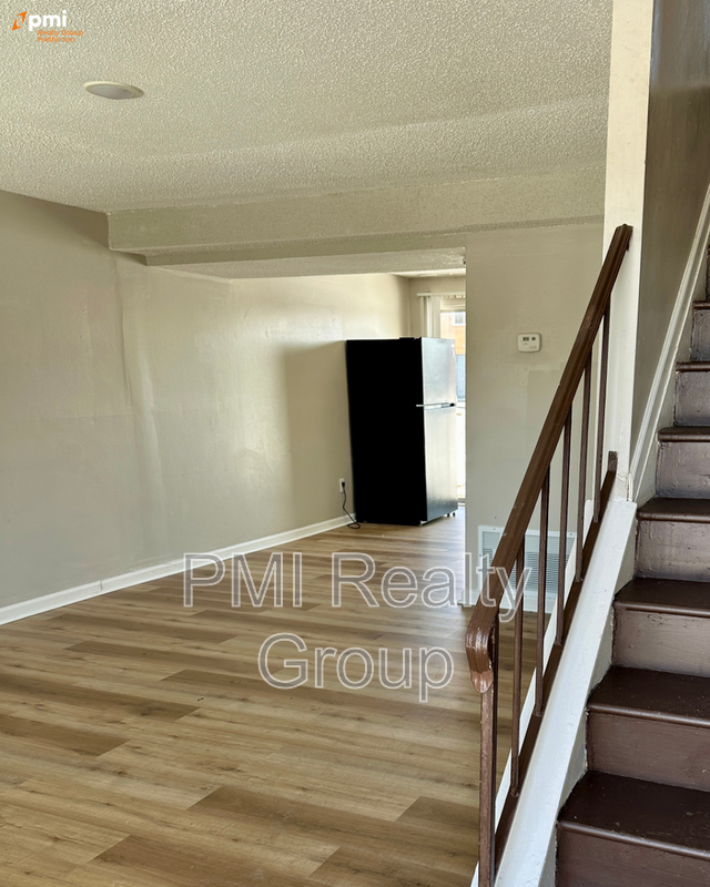2 Bed 1 Bath Apartment for Rent in Warren, OH | Hidden Village TownHomes property image