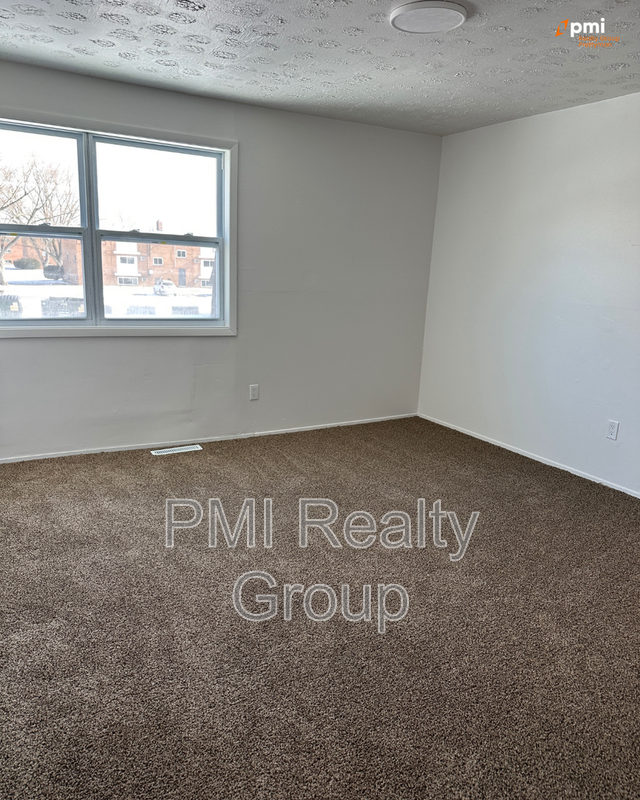 2 Bed 1 Bath Apartment for Rent in Warren, OH | Hidden Village TownHomes property image