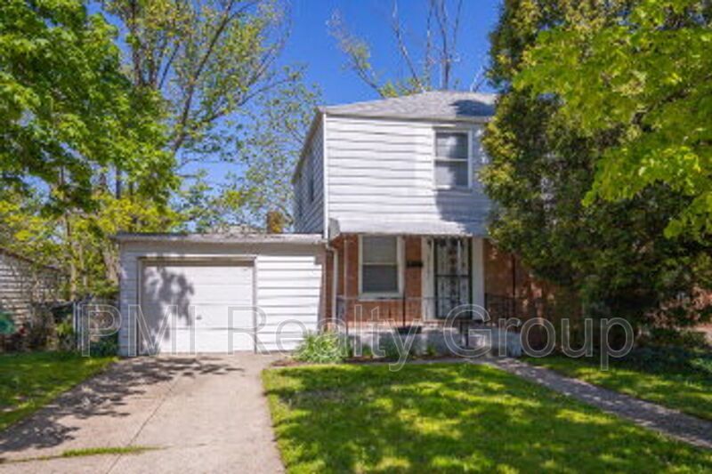 Charming 2-Bedroom Retreat with Modern Comforts on Treadwell Avenue property image