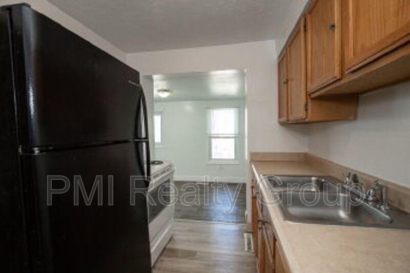 Charming 2-Bedroom Retreat with Modern Comforts on Treadwell Avenue property image