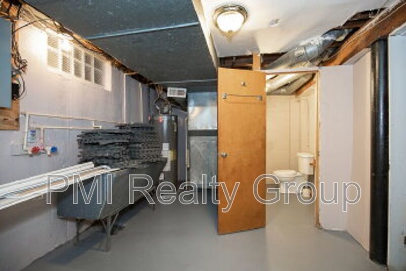Charming 2-Bedroom Retreat with Modern Comforts on Treadwell Avenue property image